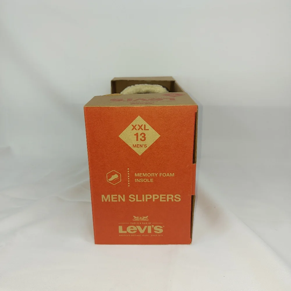 Levi's  size 13 color brown slippers - Picture 10 of 14